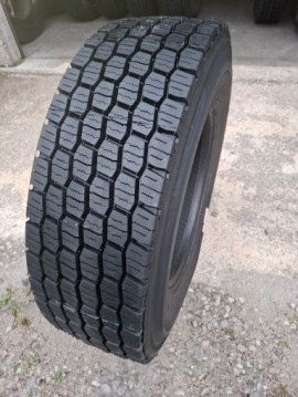 RZT 220 tire